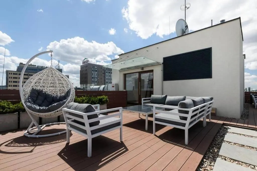 Modern Apartment With Gym,Terrace And Great Location Varšava
